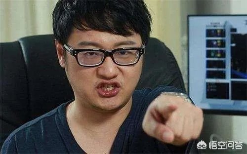 知名主播大表哥微博怒斥解说joker，称“不懂就别瞎解说”，你怎么看？