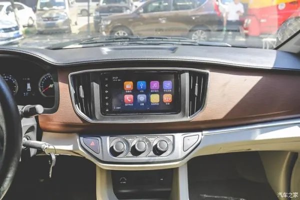 新菱智M5到底好在哪，货运师傅给你说说心里话！