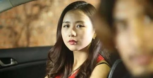 陈翔六点半球球叫什么名字 球球漏罩被按桌子上嘿嘿嘿