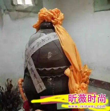 老和尚坐缸3年 开缸后震惊全场（图文）