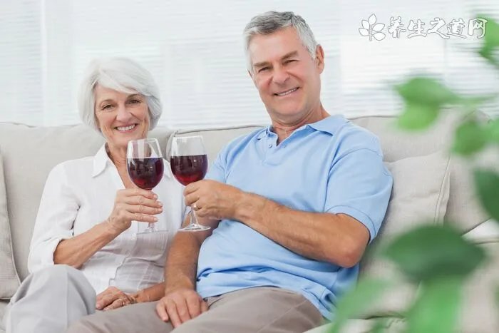 种草莓是什么意思,情侣间留下的吻痕(竟会致死)