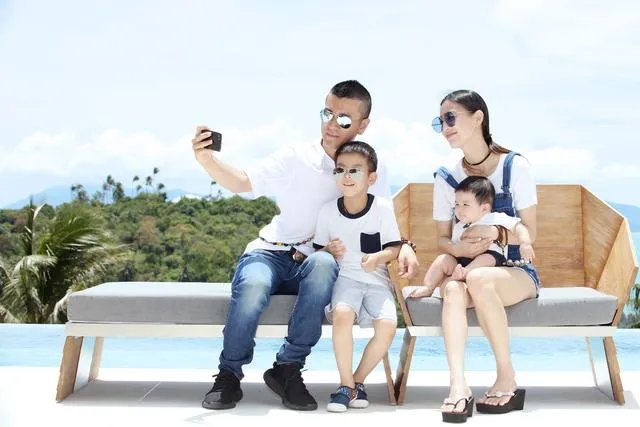 收获章子怡式害怕的黄圣依和章子怡两代花旦为何活出了不同人生?