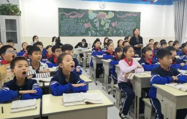 呼风唤雨相近的词语