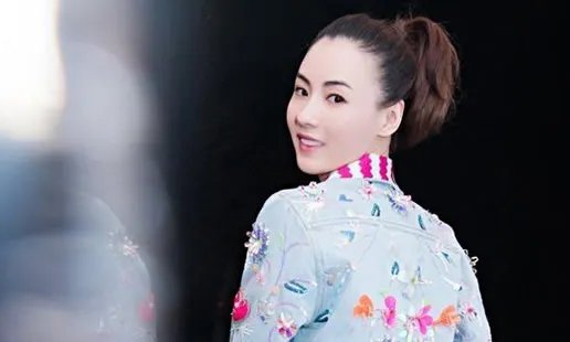 张柏芝扎马尾:这究竟是个什么梗?