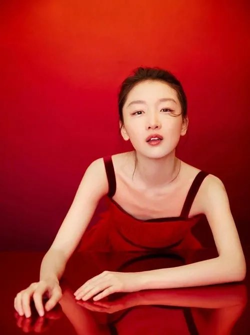 和周冬雨有关的八卦，没那么简单，你怎么看？