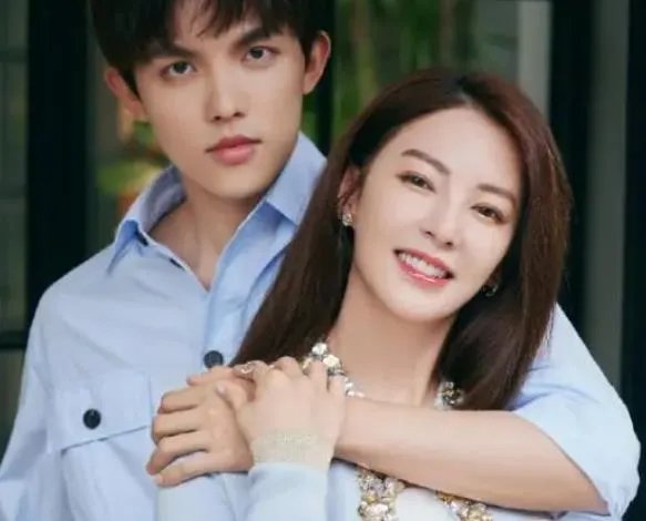 李柄熹送张雨绮小提琴当定情礼物,李柄熹张雨绮相差多少岁