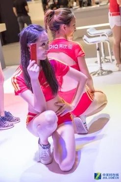 P&E2017展会上的海量模特美女精选图集