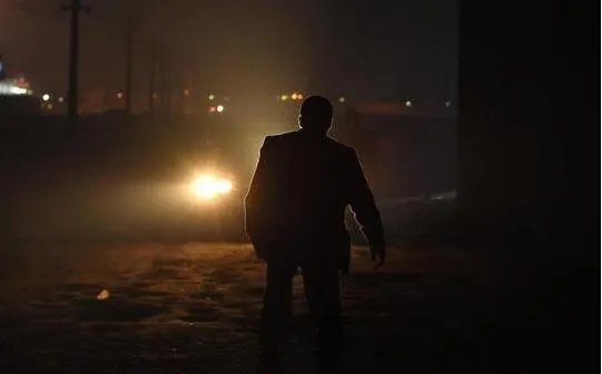 无邪获柏林金熊奖 电影无邪讲述了什么故事