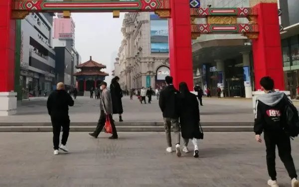 哈尔滨常住人口跌破1000万，这是什么原因造成的？