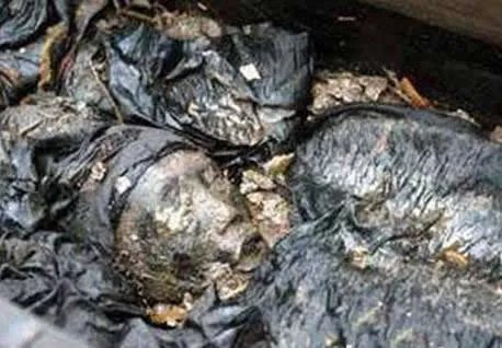 千年巨蛇镇守古墓竟借尸还魂：还有一具千年女尸,惊悚吓人