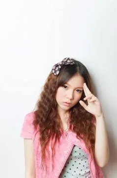 求本兮穿这样的衣服的照片！！