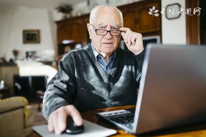 unicharm尤妮佳化妆棉真假辨别对比图及使用方法