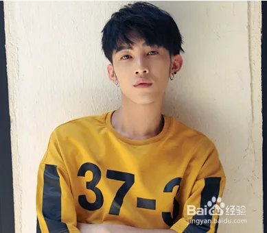 男生短发精神帅气发型