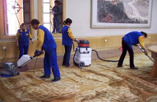 清洗地毯价格多少钱一平方米