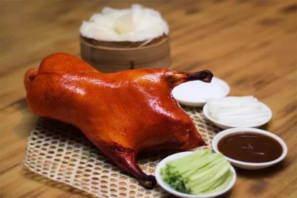 全聚德三个季度亏掉三年利润,该怎样进行自救?