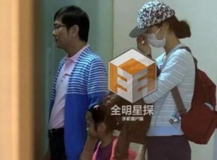 韩雪老公女儿照片：曝光韩雪定居上海疑隐婚（图）