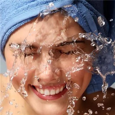 毛细孔粗大是什么原因