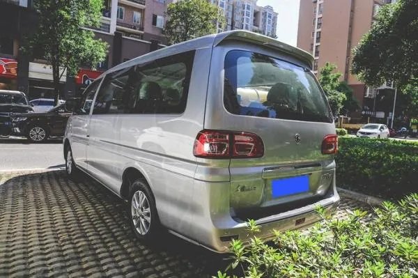 新菱智M5到底好在哪，货运师傅给你说说心里话！