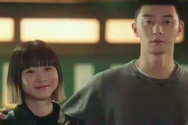 2020十大热剧排行榜：三十而已上榜，第三最烧脑