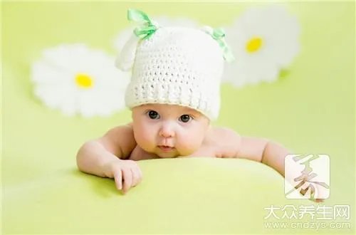 爬行垫1cm还是2cm好