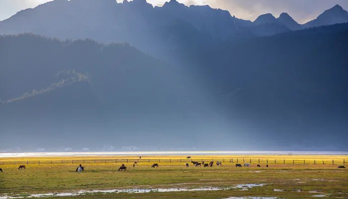哀牢山在哪里 哀牢山位于哪里
