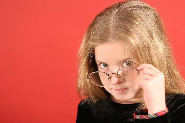 一言不合就斗图，你觉得表情包的叙述能力比文字强吗？