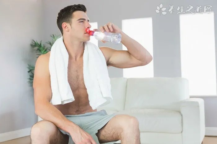 巨蟹座ab血型男生的性格