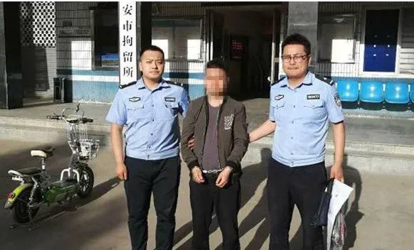 首例上榜铁路失信名单的人是谁?