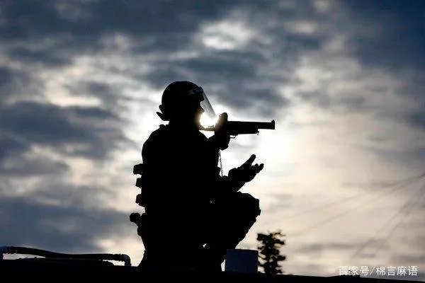 交警拦军车会被打死吗?