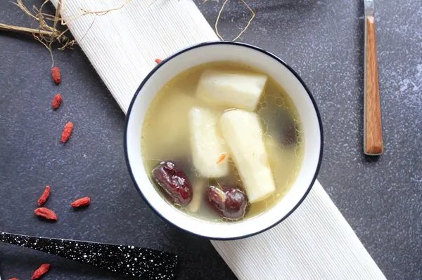 五指毛桃配什么煲汤