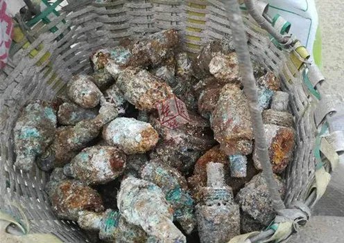 农民挖到百枚炮弹怎么回事