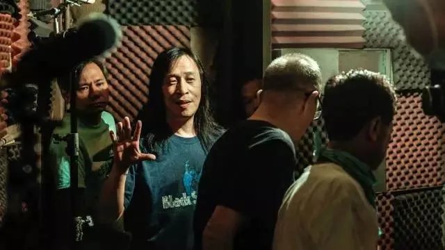 邱礼涛的右脚怎么了 邱礼涛是残疾人吗