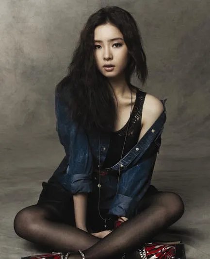 申世京男友是谁 曾与金钟铉传出恋情