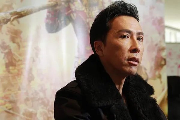 甄子丹老婆汪诗诗的照片 与女儿的合影似姐妹