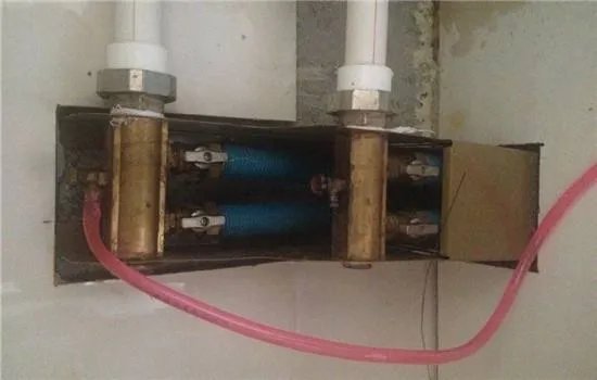 地暖放气详细步骤 如何给地暖放水