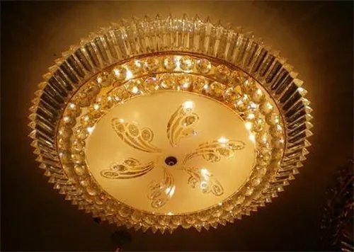 什么质量的客厅灯好