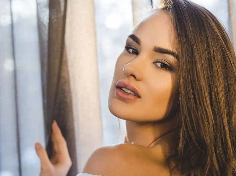 眼角下有细纹的原因是什么