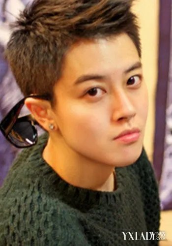 福建农大帅t短发发型铲两边了吗女生也能帅成这样