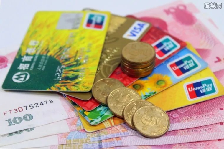 跨境信用卡诈骗案 捣毁犯罪窝点20余处涉案金额巨大