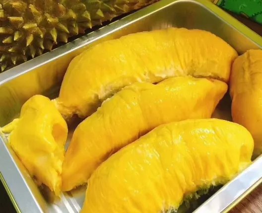 村民哄抢榴莲后中毒,这究竟是怎么回事?