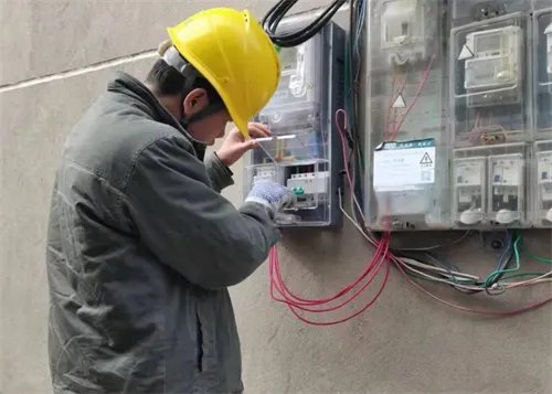 电压不稳是什么原因造成的