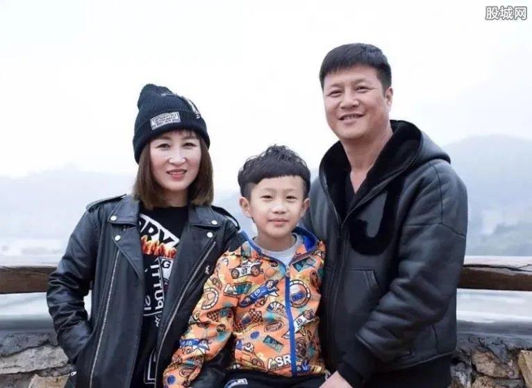 厉害了 7岁男孩挣下十几万存款其职业你难以想象