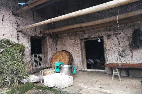 夜不闭户 是什么意思