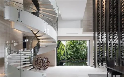 旋转楼梯最小尺寸是多少