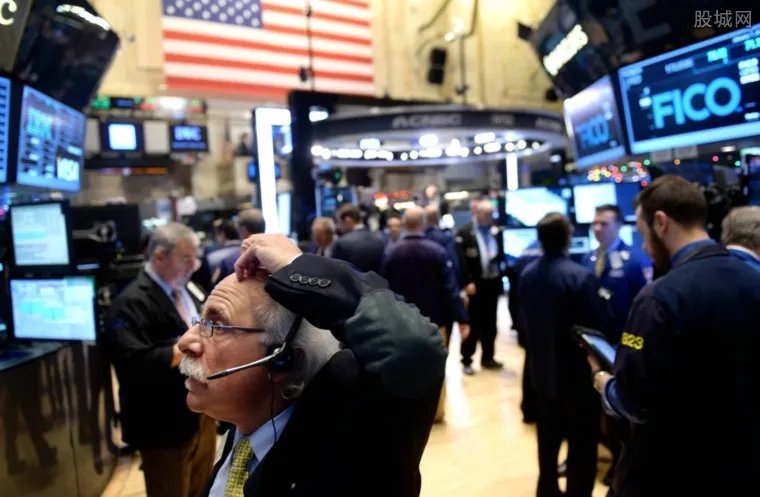 苹果涉内幕交易 苹果高管屡次以身试法颇为讽刺