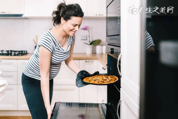 凯美瑞-被洗车小哥搞掉一小块漆面,怎么处理啊