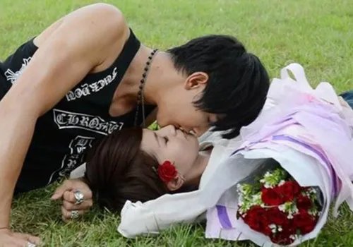 网曝汪东城曾沛慈结婚照 两人剧中暧昧现实打情骂俏