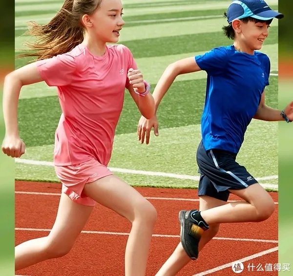 百元内迪卡侬一键式购物指南！35件爆款单品推荐，轻松搞定全家穿衣！