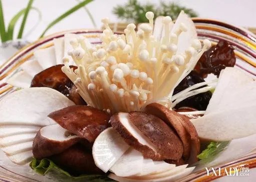 台湾性感女车手完爆柳岩爆乳装赛车推荐丰胸三种食物