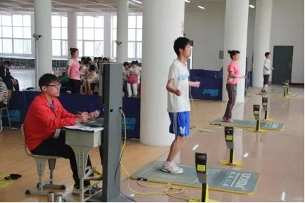 中考体育将达到和语数外同分值水平，为何这样规定？